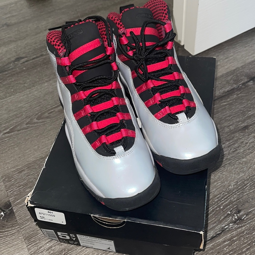 GIRLS AIR JORDAN 10 RETRO WOLF GREY-LEGION RED